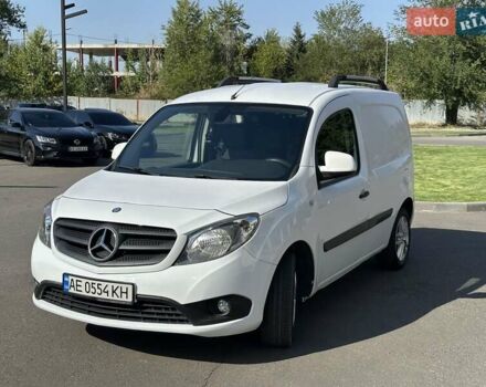 Білий Мерседес Сітан, об'ємом двигуна 1.46 л та пробігом 200 тис. км за 9300 $, фото 14 на Automoto.ua