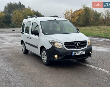 Білий Мерседес Сітан, об'ємом двигуна 1.46 л та пробігом 271 тис. км за 11000 $, фото 54 на Automoto.ua