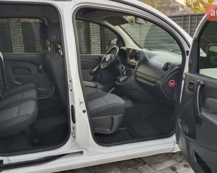 Білий Мерседес Сітан, об'ємом двигуна 1.5 л та пробігом 240 тис. км за 11100 $, фото 21 на Automoto.ua