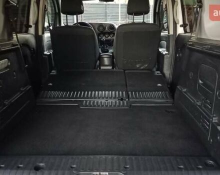 Білий Мерседес Сітан, об'ємом двигуна 1.5 л та пробігом 240 тис. км за 11100 $, фото 38 на Automoto.ua