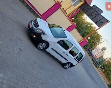 Мерседес Ситан 2017 в Луцке на Automoto.ua Белый Мерседес Ситан, объемом двигателя 1.5 л и пробегом 231 тыс. км за 11300 $, фото 10 на Automoto.ua