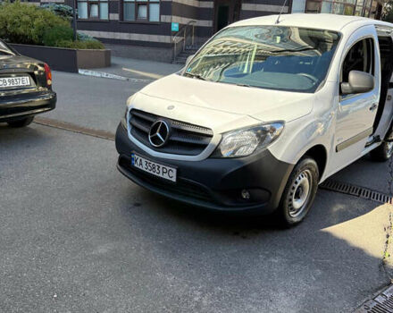 Белый Мерседес Ситан, объемом двигателя 1.46 л и пробегом 160 тыс. км за 11500 $, фото 2 на Automoto.ua