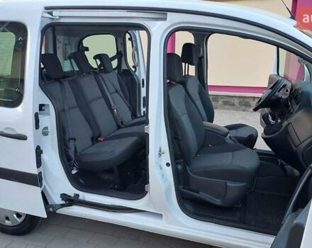 Мерседес Ситан 2017 в Луцке на Automoto.ua Белый Мерседес Ситан, объемом двигателя 1.5 л и пробегом 231 тыс. км за 11300 $, фото 25 на Automoto.ua