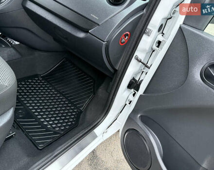 Белый Мерседес Ситан, объемом двигателя 1.5 л и пробегом 127 тыс. км за 13999 $, фото 129 на Automoto.ua