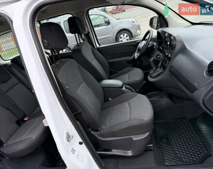 Белый Мерседес Ситан, объемом двигателя 1.5 л и пробегом 127 тыс. км за 13999 $, фото 45 на Automoto.ua