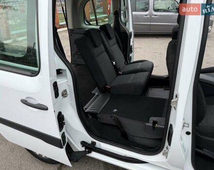 Белый Мерседес Ситан, объемом двигателя 1.5 л и пробегом 127 тыс. км за 13999 $, фото 89 на Automoto.ua