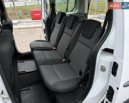 Белый Мерседес Ситан, объемом двигателя 1.5 л и пробегом 127 тыс. км за 13999 $, фото 82 на Automoto.ua