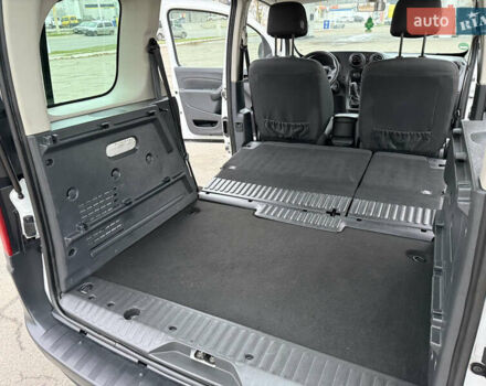 Белый Мерседес Ситан, объемом двигателя 1.5 л и пробегом 127 тыс. км за 13999 $, фото 96 на Automoto.ua