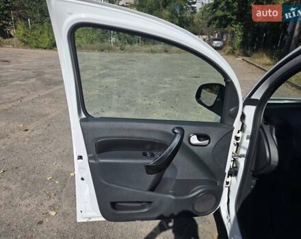 Белый Мерседес Ситан, объемом двигателя 1.46 л и пробегом 144 тыс. км за 14700 $, фото 13 на Automoto.ua