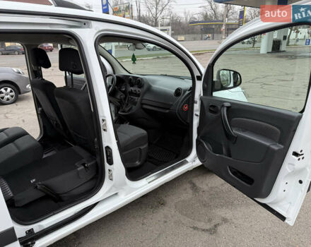 Белый Мерседес Ситан, объемом двигателя 1.5 л и пробегом 127 тыс. км за 13999 $, фото 91 на Automoto.ua