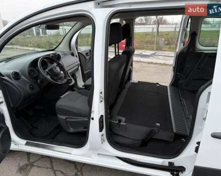 Белый Мерседес Ситан, объемом двигателя 1.5 л и пробегом 127 тыс. км за 13999 $, фото 92 на Automoto.ua