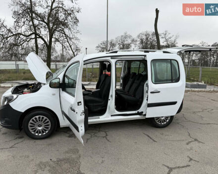 Белый Мерседес Ситан, объемом двигателя 1.5 л и пробегом 127 тыс. км за 13999 $, фото 124 на Automoto.ua
