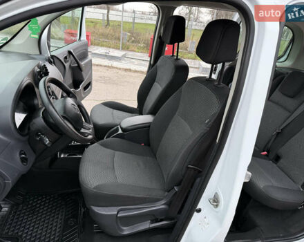 Белый Мерседес Ситан, объемом двигателя 1.5 л и пробегом 127 тыс. км за 13999 $, фото 83 на Automoto.ua