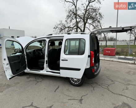 Белый Мерседес Ситан, объемом двигателя 1.5 л и пробегом 127 тыс. км за 13999 $, фото 122 на Automoto.ua