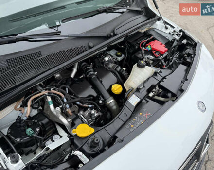 Белый Мерседес Ситан, объемом двигателя 1.5 л и пробегом 127 тыс. км за 13999 $, фото 104 на Automoto.ua