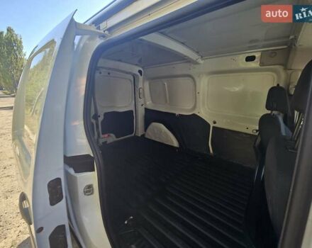 Белый Мерседес Ситан, объемом двигателя 1.46 л и пробегом 144 тыс. км за 14700 $, фото 15 на Automoto.ua