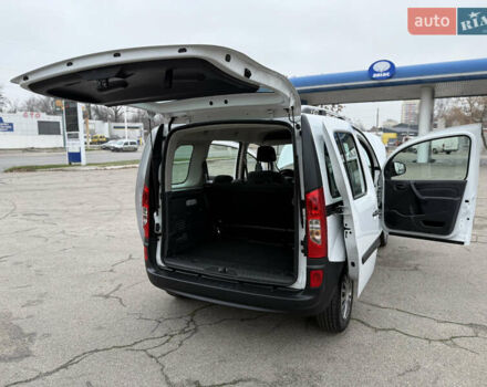 Белый Мерседес Ситан, объемом двигателя 1.5 л и пробегом 127 тыс. км за 13999 $, фото 118 на Automoto.ua