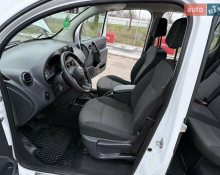 Белый Мерседес Ситан, объемом двигателя 1.5 л и пробегом 127 тыс. км за 13999 $, фото 132 на Automoto.ua