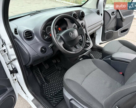 Белый Мерседес Ситан, объемом двигателя 1.5 л и пробегом 127 тыс. км за 13999 $, фото 74 на Automoto.ua