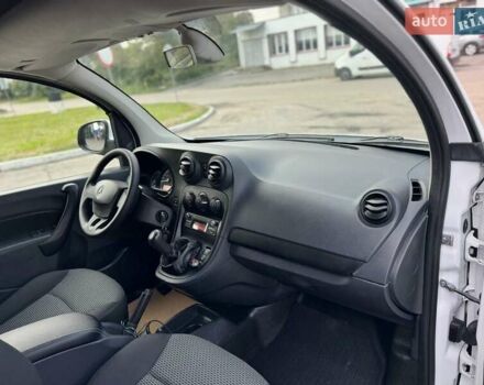 Белый Мерседес Ситан, объемом двигателя 1.5 л и пробегом 157 тыс. км за 11700 $, фото 26 на Automoto.ua