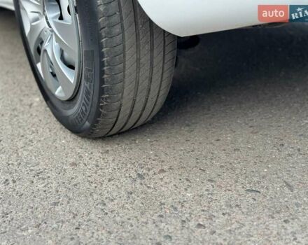 Белый Мерседес Ситан, объемом двигателя 1.5 л и пробегом 157 тыс. км за 11700 $, фото 42 на Automoto.ua