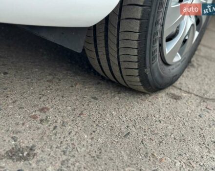 Белый Мерседес Ситан, объемом двигателя 1.5 л и пробегом 157 тыс. км за 11700 $, фото 56 на Automoto.ua