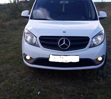 Белый Мерседес Ситан, объемом двигателя 1.5 л и пробегом 228 тыс. км за 8700 $, фото 1 на Automoto.ua