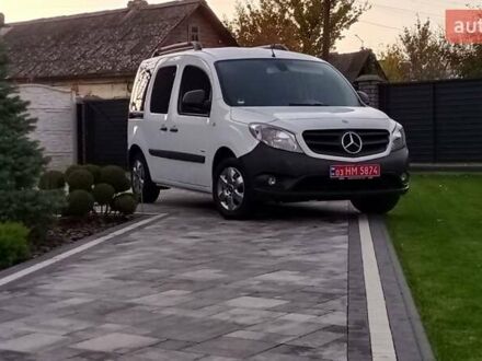 Білий Мерседес Сітан, об'ємом двигуна 1.5 л та пробігом 240 тис. км за 11100 $, фото 1 на Automoto.ua