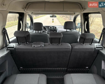 Чорний Мерседес Сітан, об'ємом двигуна 1.46 л та пробігом 135 тис. км за 12900 $, фото 31 на Automoto.ua