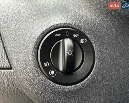 Чорний Мерседес Сітан, об'ємом двигуна 1.46 л та пробігом 135 тис. км за 12900 $, фото 40 на Automoto.ua