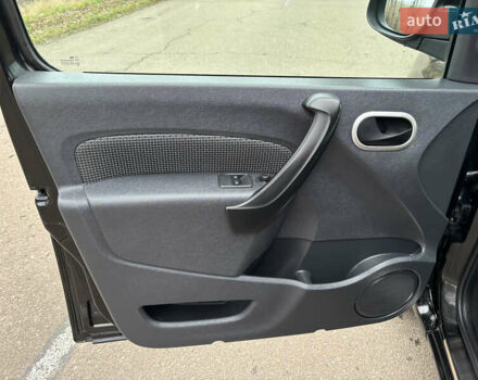 Чорний Мерседес Сітан, об'ємом двигуна 1.46 л та пробігом 135 тис. км за 12900 $, фото 20 на Automoto.ua