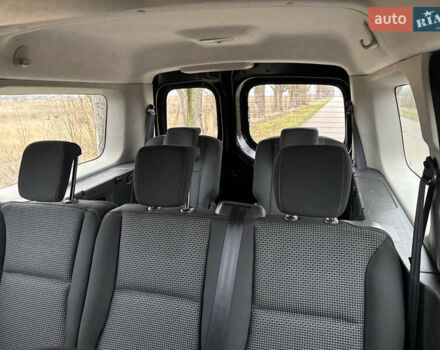 Чорний Мерседес Сітан, об'ємом двигуна 1.46 л та пробігом 135 тис. км за 12900 $, фото 44 на Automoto.ua