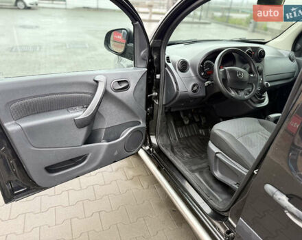 Черный Мерседес Ситан, объемом двигателя 1.5 л и пробегом 210 тыс. км за 11000 $, фото 24 на Automoto.ua