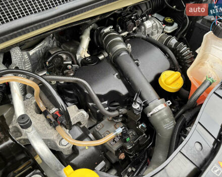 Чорний Мерседес Сітан, об'ємом двигуна 1.46 л та пробігом 135 тис. км за 12900 $, фото 49 на Automoto.ua