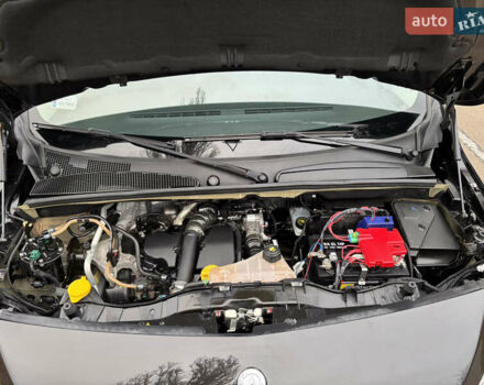 Чорний Мерседес Сітан, об'ємом двигуна 1.46 л та пробігом 135 тис. км за 12900 $, фото 47 на Automoto.ua