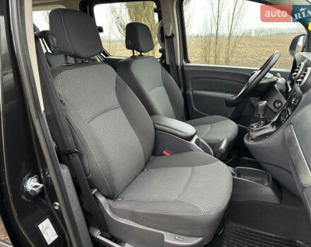 Чорний Мерседес Сітан, об'ємом двигуна 1.46 л та пробігом 135 тис. км за 12900 $, фото 26 на Automoto.ua