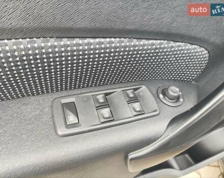 Черный Мерседес Ситан, объемом двигателя 1.5 л и пробегом 153 тыс. км за 13700 $, фото 12 на Automoto.ua