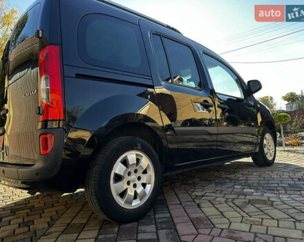 Чорний Мерседес Сітан, об'ємом двигуна 1.46 л та пробігом 238 тис. км за 11500 $, фото 19 на Automoto.ua