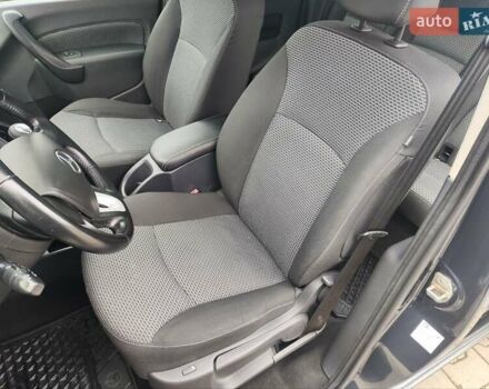 Черный Мерседес Ситан, объемом двигателя 1.5 л и пробегом 153 тыс. км за 13700 $, фото 31 на Automoto.ua