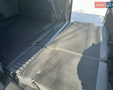 Чорний Мерседес Сітан, об'ємом двигуна 1.46 л та пробігом 238 тис. км за 11500 $, фото 23 на Automoto.ua