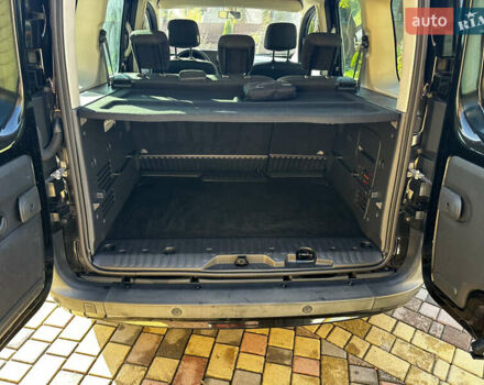 Чорний Мерседес Сітан, об'ємом двигуна 1.46 л та пробігом 238 тис. км за 11500 $, фото 21 на Automoto.ua