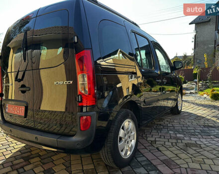 Чорний Мерседес Сітан, об'ємом двигуна 1.46 л та пробігом 238 тис. км за 11500 $, фото 18 на Automoto.ua