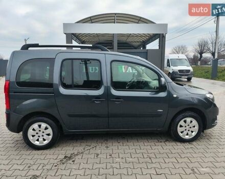 Черный Мерседес Ситан, объемом двигателя 1.5 л и пробегом 153 тыс. км за 13700 $, фото 4 на Automoto.ua