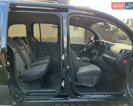 Черный Мерседес Ситан, объемом двигателя 1.46 л и пробегом 118 тыс. км за 13700 $, фото 26 на Automoto.ua