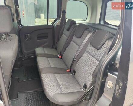 Черный Мерседес Ситан, объемом двигателя 1.5 л и пробегом 153 тыс. км за 13700 $, фото 33 на Automoto.ua