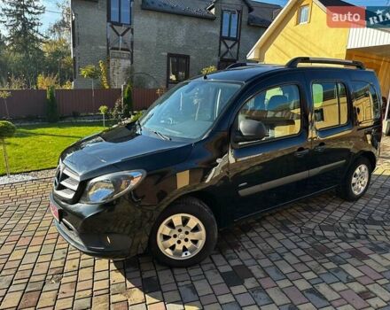 Чорний Мерседес Сітан, об'ємом двигуна 1.46 л та пробігом 238 тис. км за 11500 $, фото 1 на Automoto.ua