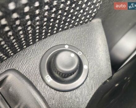 Черный Мерседес Ситан, объемом двигателя 1.5 л и пробегом 153 тыс. км за 13700 $, фото 13 на Automoto.ua