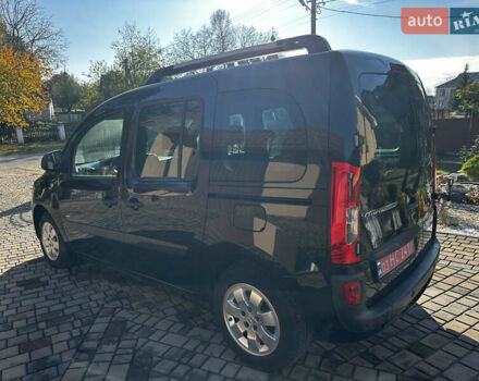 Чорний Мерседес Сітан, об'ємом двигуна 1.46 л та пробігом 238 тис. км за 11500 $, фото 4 на Automoto.ua