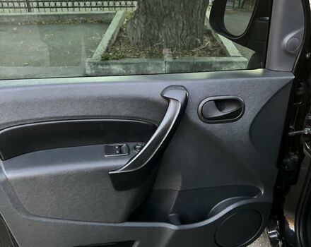 Черный Мерседес Ситан, объемом двигателя 1.5 л и пробегом 209 тыс. км за 15000 $, фото 11 на Automoto.ua