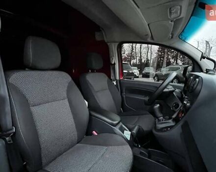 Червоний Мерседес Сітан, об'ємом двигуна 1.46 л та пробігом 234 тис. км за 8490 $, фото 68 на Automoto.ua